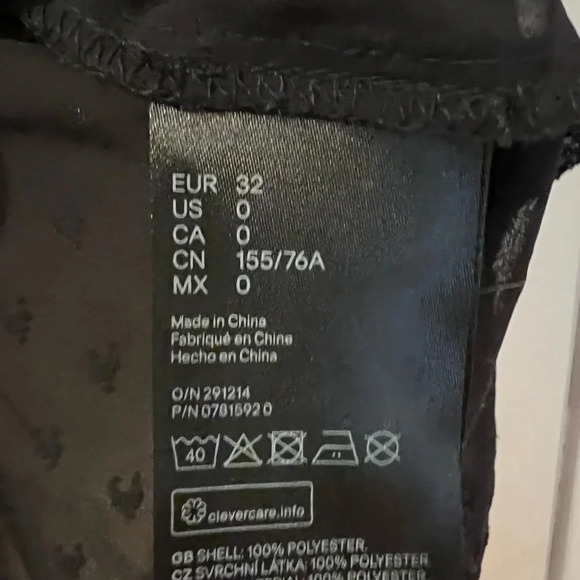 H&M Divided Sheer Black Women’s Blouse Size 0 Witchy - Picture 6 of 8